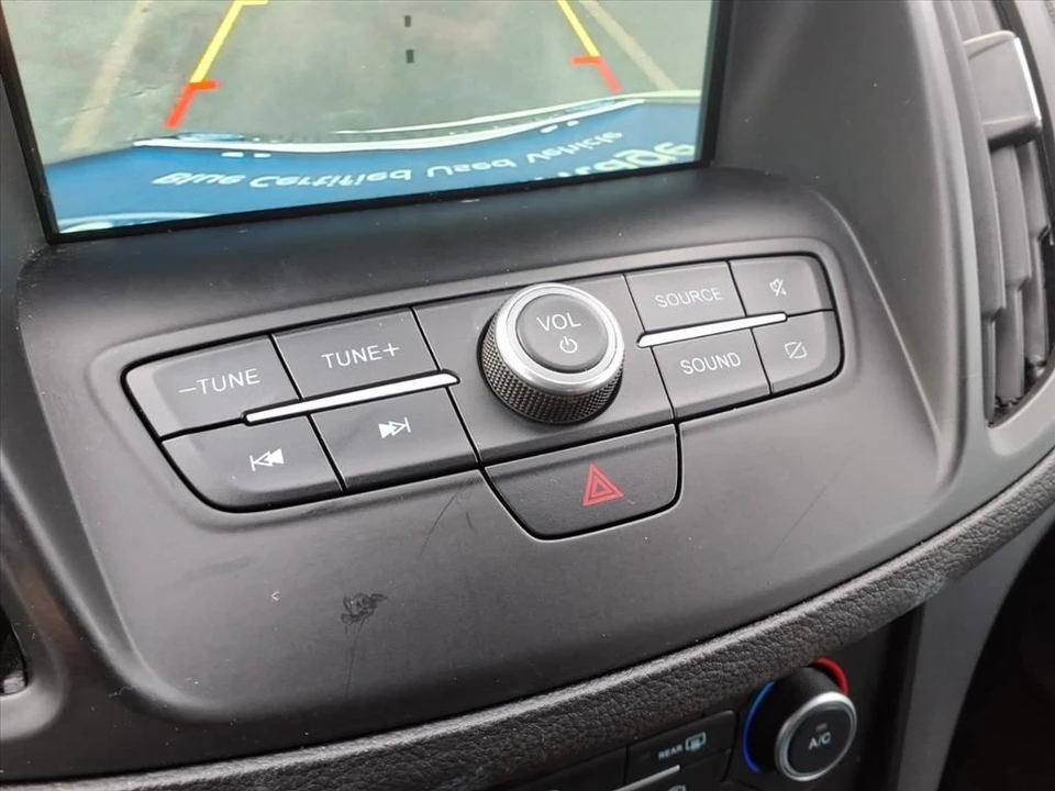 2019 Ford Escape - Image 11 of 12