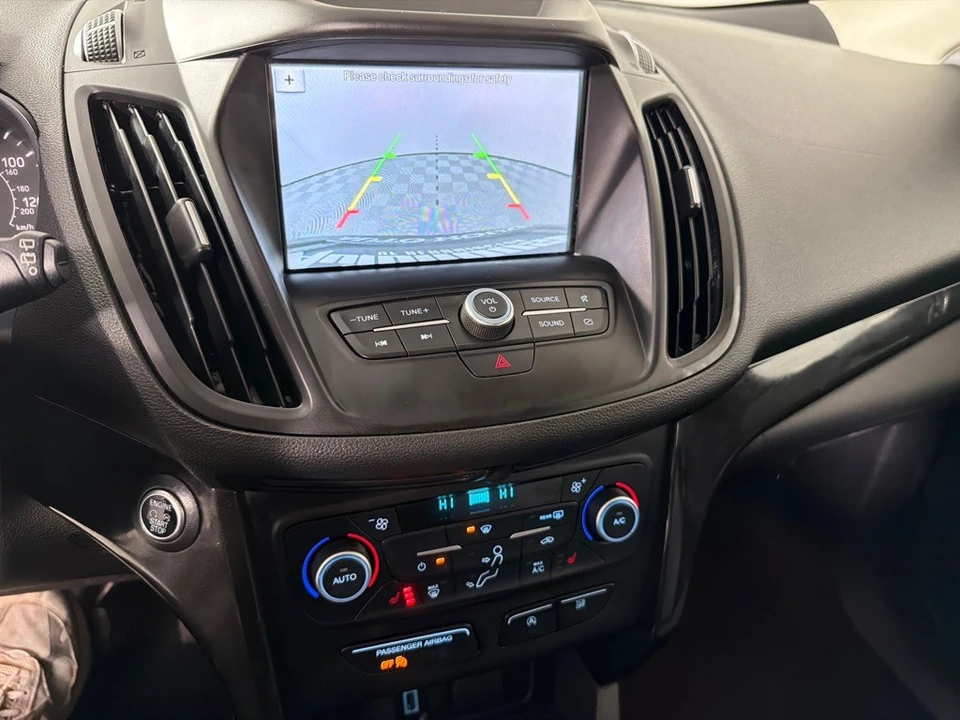 2019 Ford Escape - Image 17 of 21