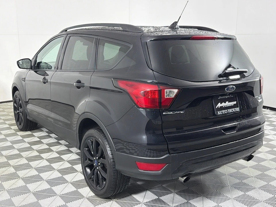 2019 Ford Escape - Image 7 of 12