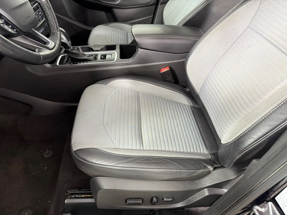 2019 Ford Escape - Image 12 of 21