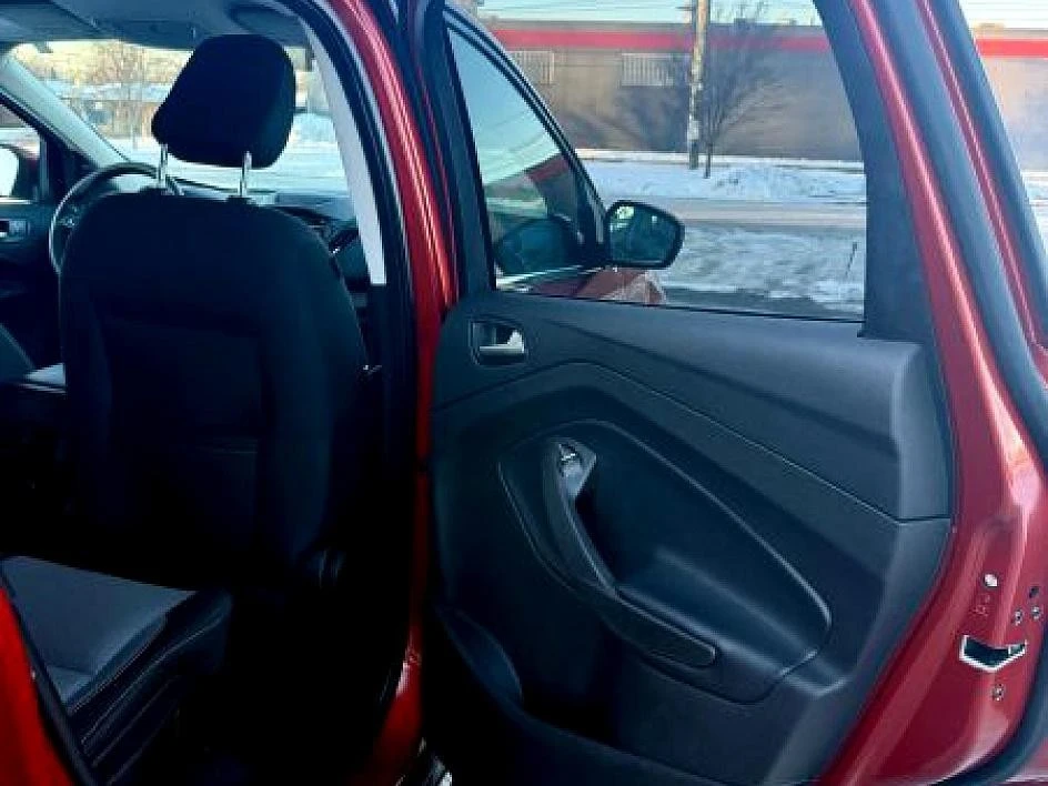 2019 Ford Escape - Image 20 of 29
