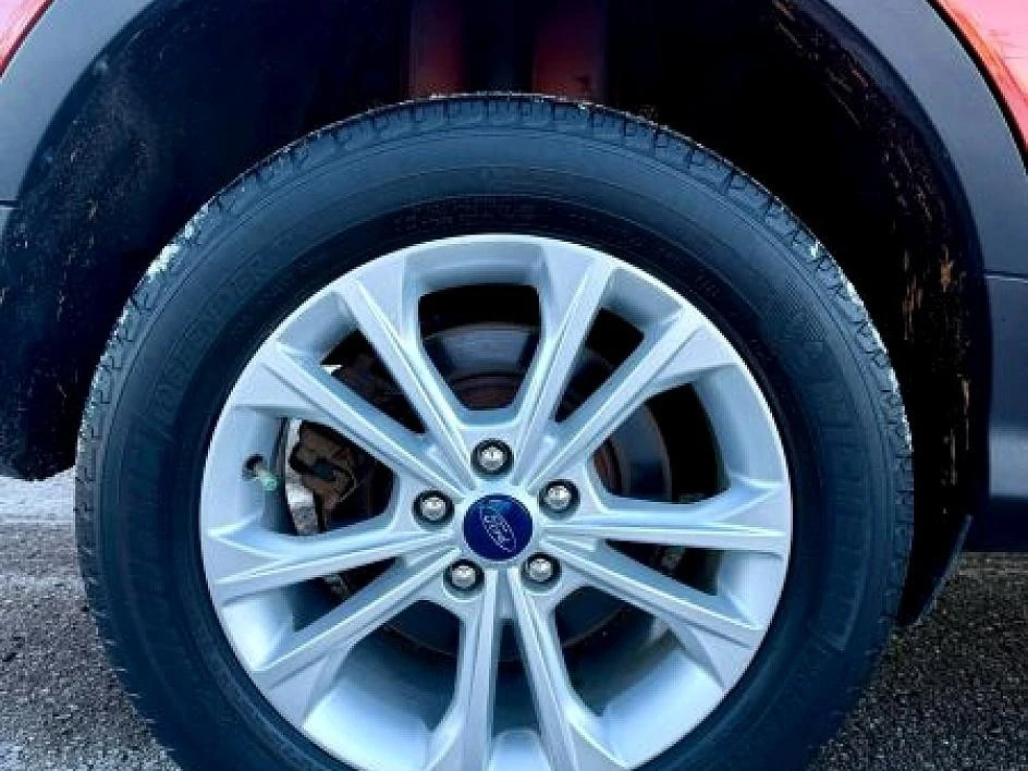 2019 Ford Escape - Image 25 of 29