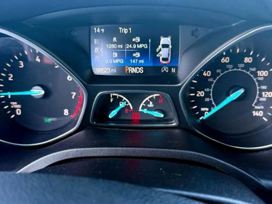 2019 Ford Escape - Image 15 of 29