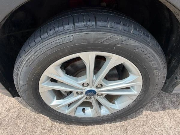 2019 Ford Escape - Image 15 of 30