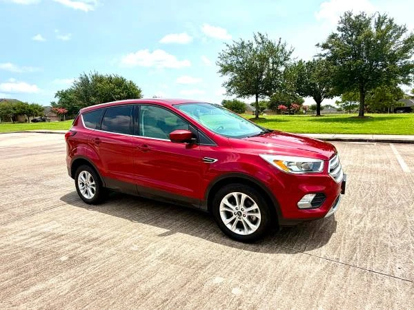 2019 Ford Escape - Image 2 of 30