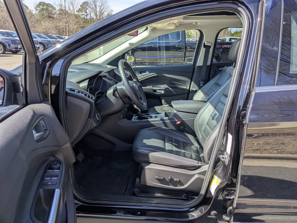 2019 Ford Escape - Image 12 of 21