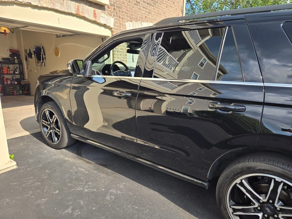 2019 Ford Expedition 4th Gen - Image 2 of 18