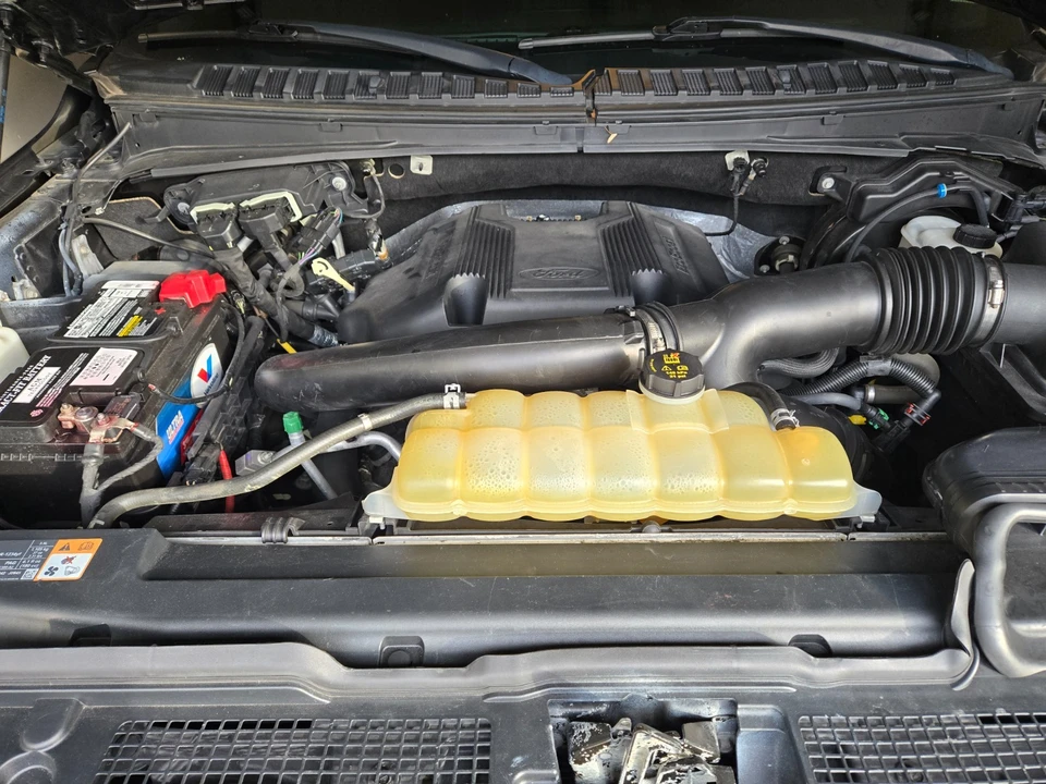 2019 Ford Expedition 4th Gen - Image 13 of 18
