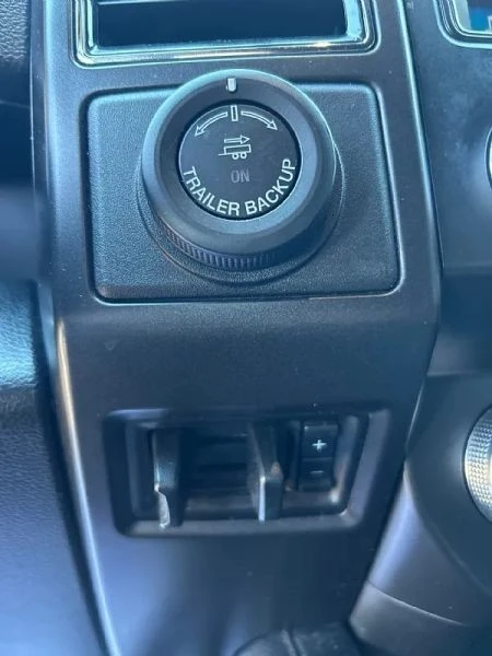 2019 Ford Expedition 4th Gen - Image 11 of 12