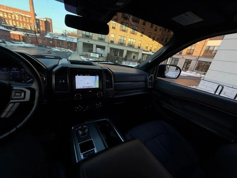 2019 Ford Expedition 4th Gen - Image 11 of 12