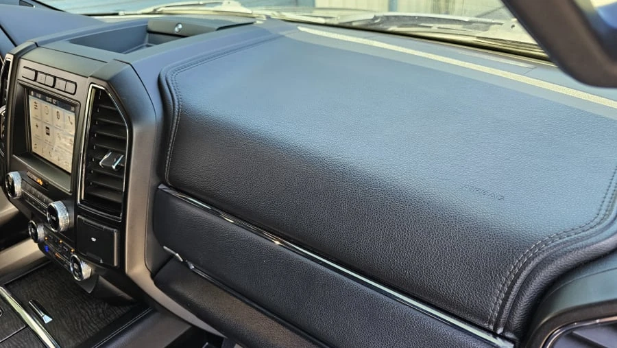 2019 Ford Expedition 4th Gen - Image 10 of 12