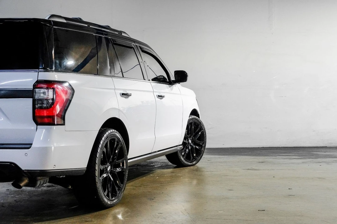 2019 Ford Expedition 4th Gen - Image 14 of 21