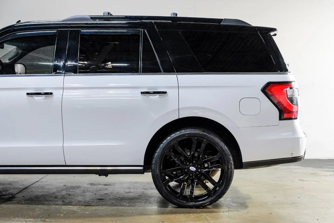 2019 Ford Expedition 4th Gen - Image 19 of 21