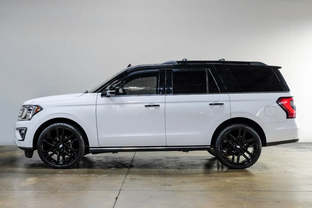 2019 Ford Expedition 4th Gen - Image 17 of 21