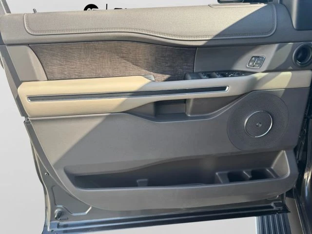 2019 Ford Expedition 4th Gen - Image 14 of 21
