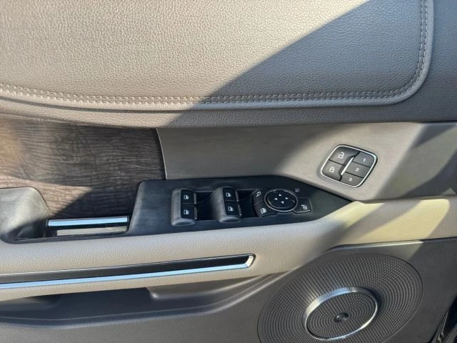 2019 Ford Expedition 4th Gen - Image 15 of 21