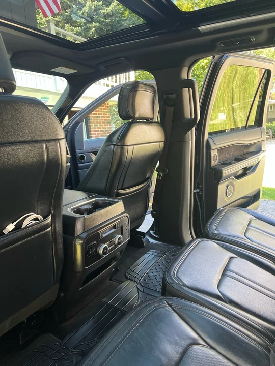 2019 Ford Expedition 4th Gen - Image 16 of 18
