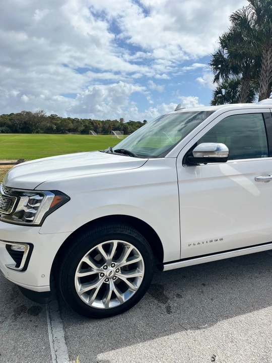 2019 Ford Expedition 4th Gen - Image 2 of 13