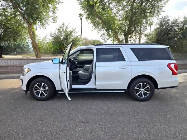 2019 Ford Expedition 4th Gen - Image 2 of 21