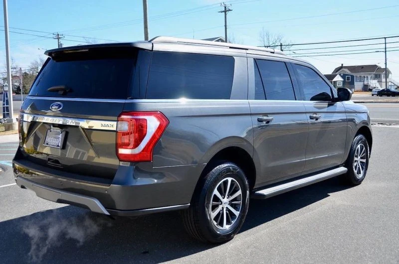 2019 Ford Expedition 4th Gen - Image 11 of 12
