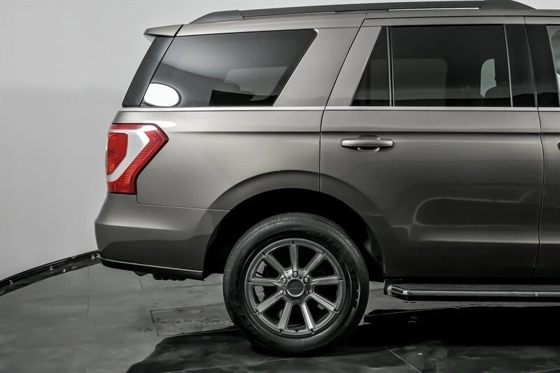 2019 Ford Expedition 4th Gen - Image 11 of 21