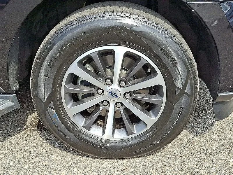 2019 Ford Expedition 4th Gen - Image 9 of 12