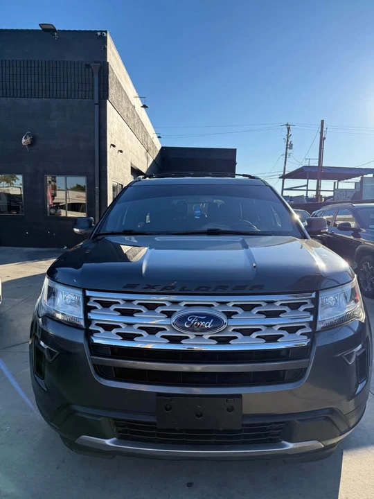 2019 Ford Explorer 5th Gen - Image 2 of 17