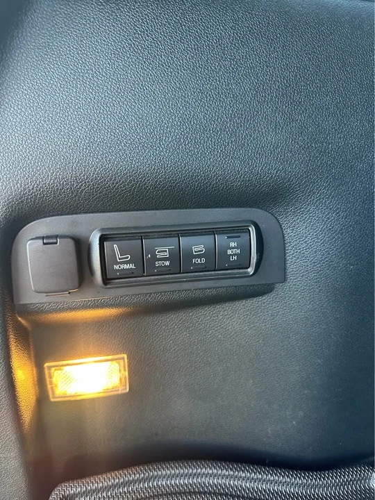 2019 Ford Explorer 5th Gen - Image 5 of 20