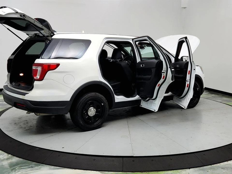 2019 Ford Explorer 5th Gen - Image 11 of 12