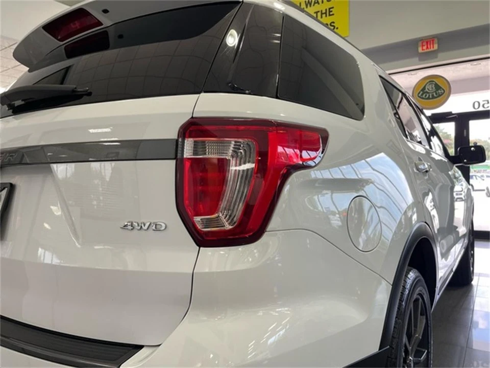 2019 Ford Explorer 5th Gen - Image 17 of 31
