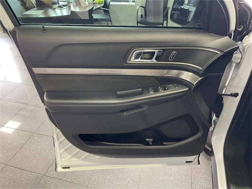 2019 Ford Explorer 5th Gen - Image 23 of 31