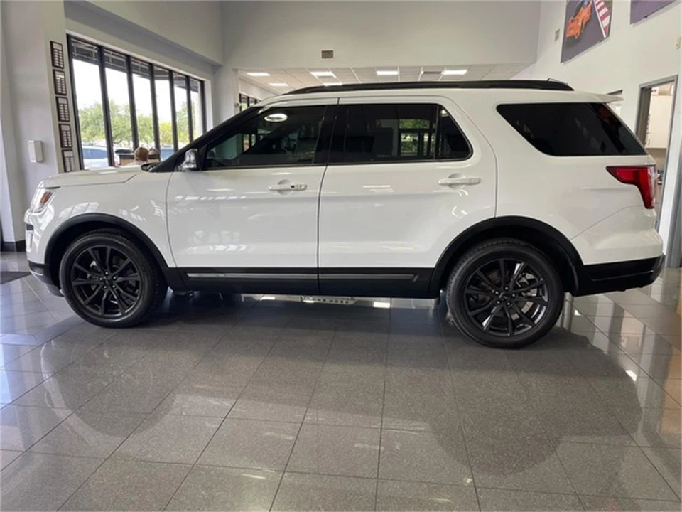 2019 Ford Explorer 5th Gen - Image 2 of 31