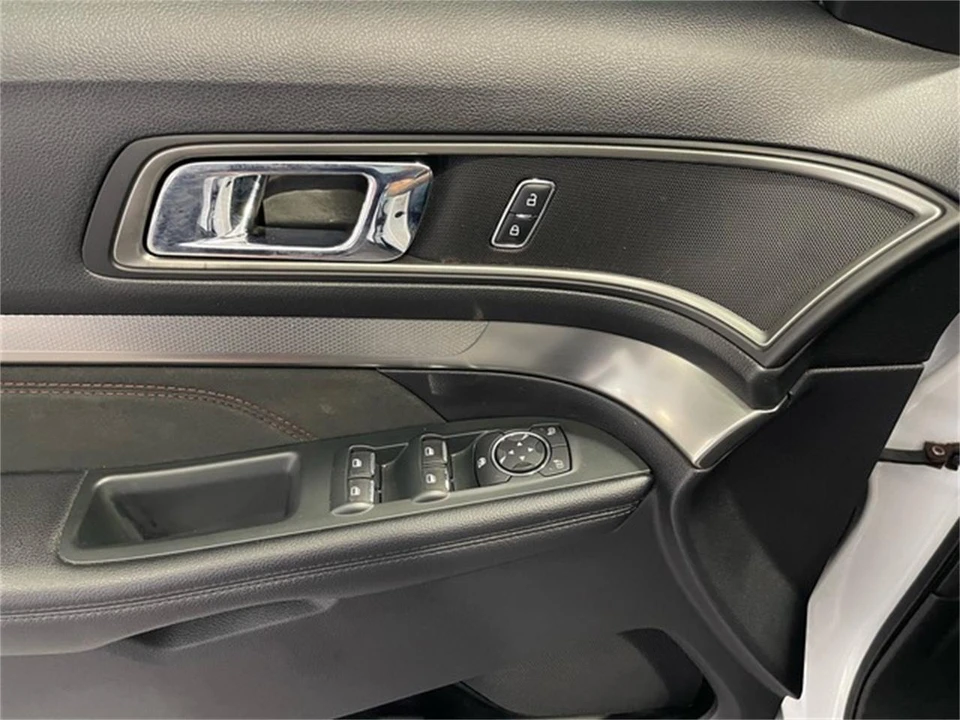 2019 Ford Explorer 5th Gen - Image 24 of 31