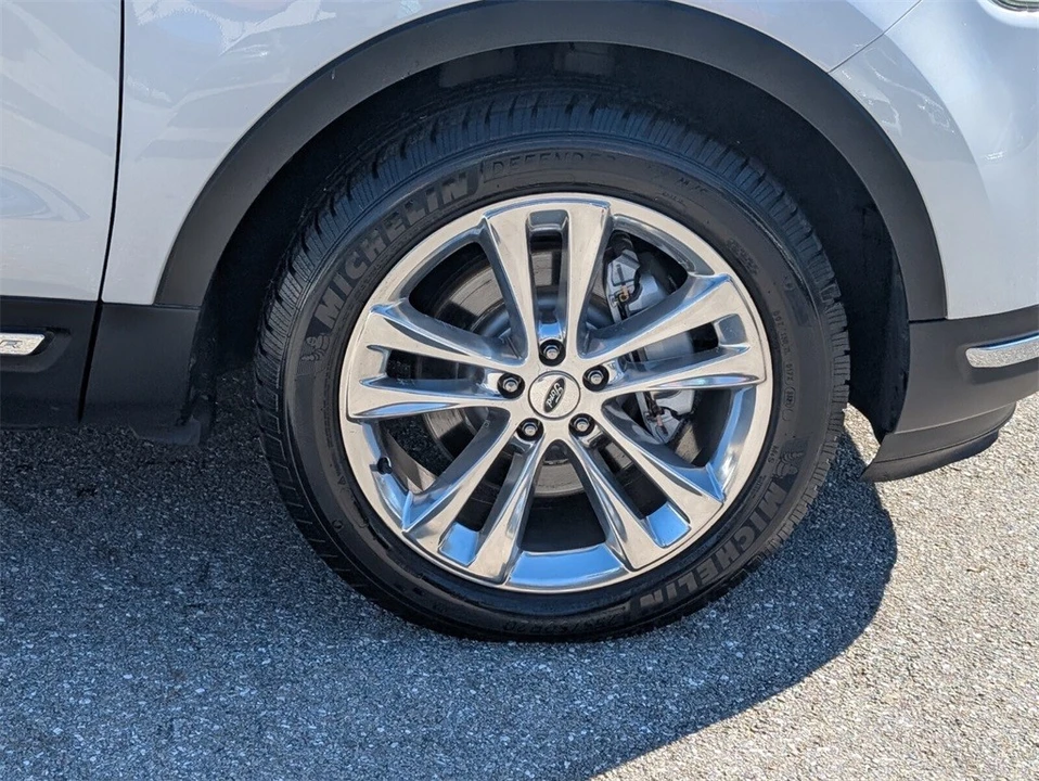 2019 Ford Explorer 5th Gen - Image 9 of 12