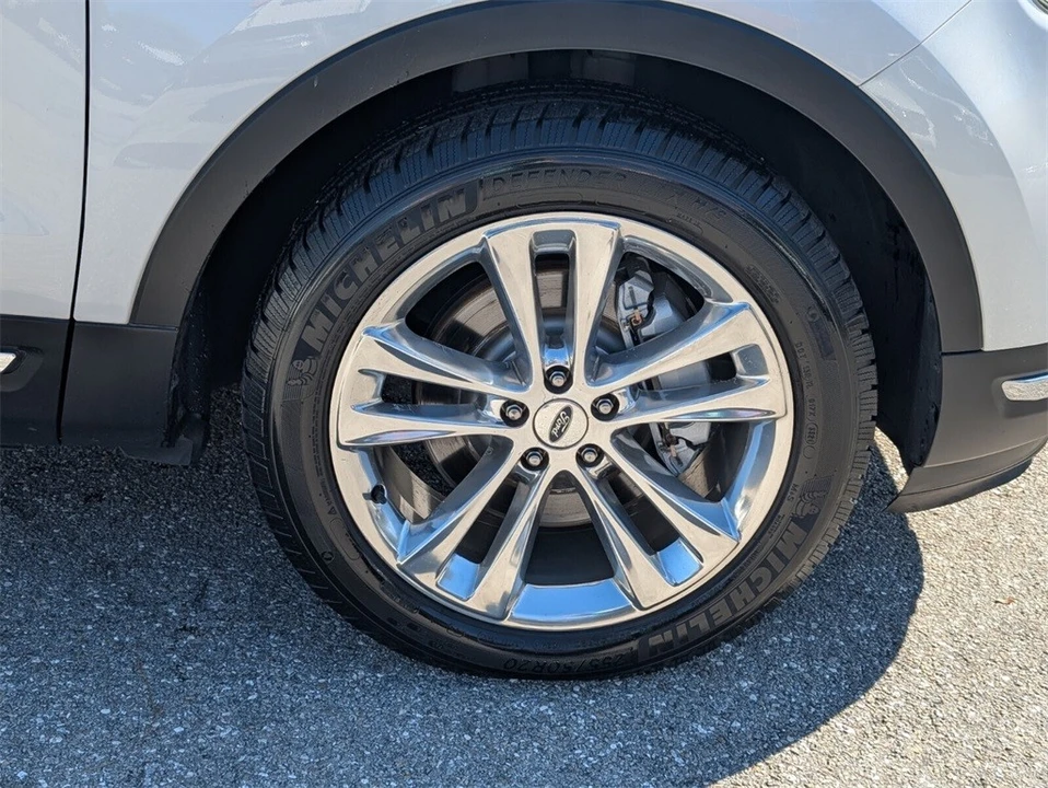 2019 Ford Explorer 5th Gen - Image 18 of 21