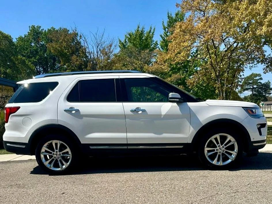 2019 Ford Explorer 5th Gen - Image 4 of 29