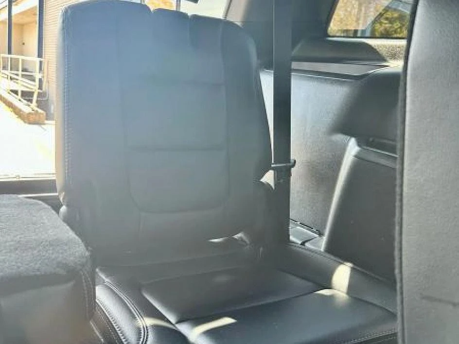 2019 Ford Explorer 5th Gen - Image 18 of 21