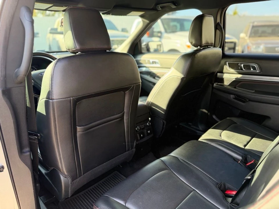 2019 Ford Explorer 5th Gen - Image 16 of 30