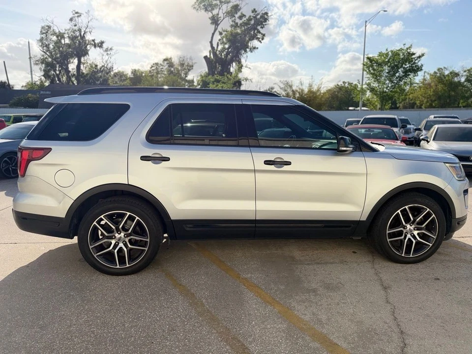 2019 Ford Explorer 5th Gen - Image 6 of 30
