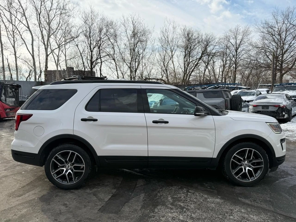 2019 Ford Explorer 5th Gen - Image 7 of 21