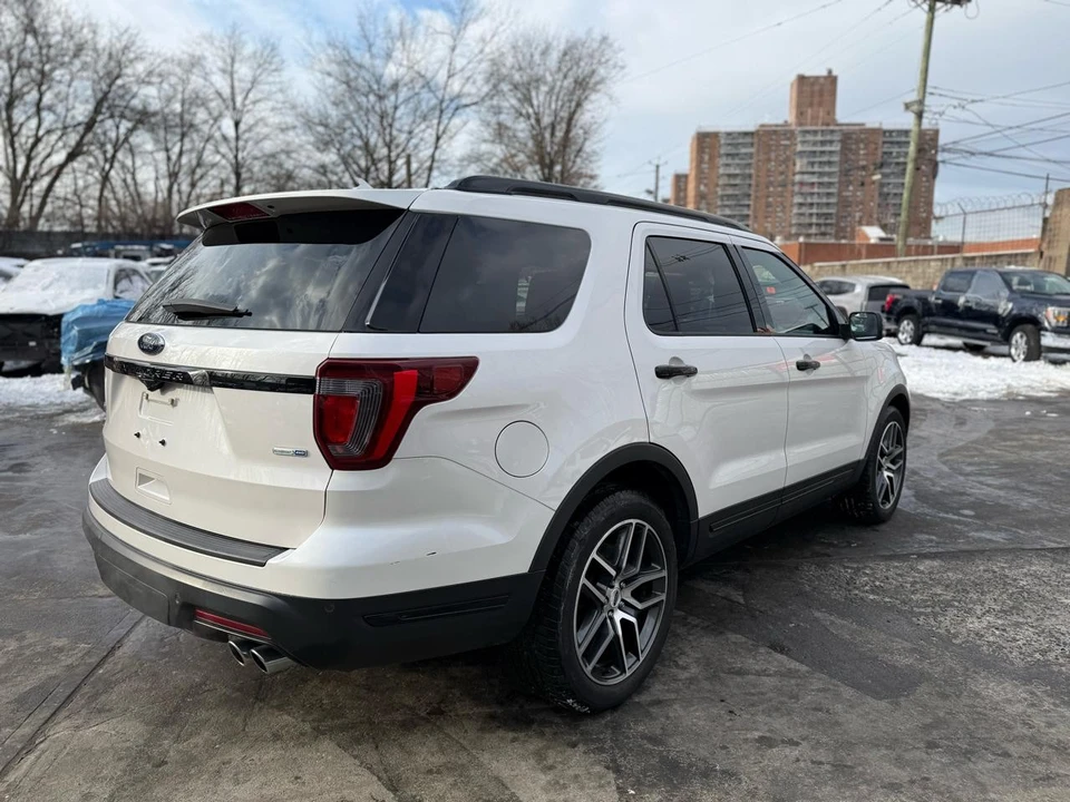 2019 Ford Explorer 5th Gen - Image 6 of 21