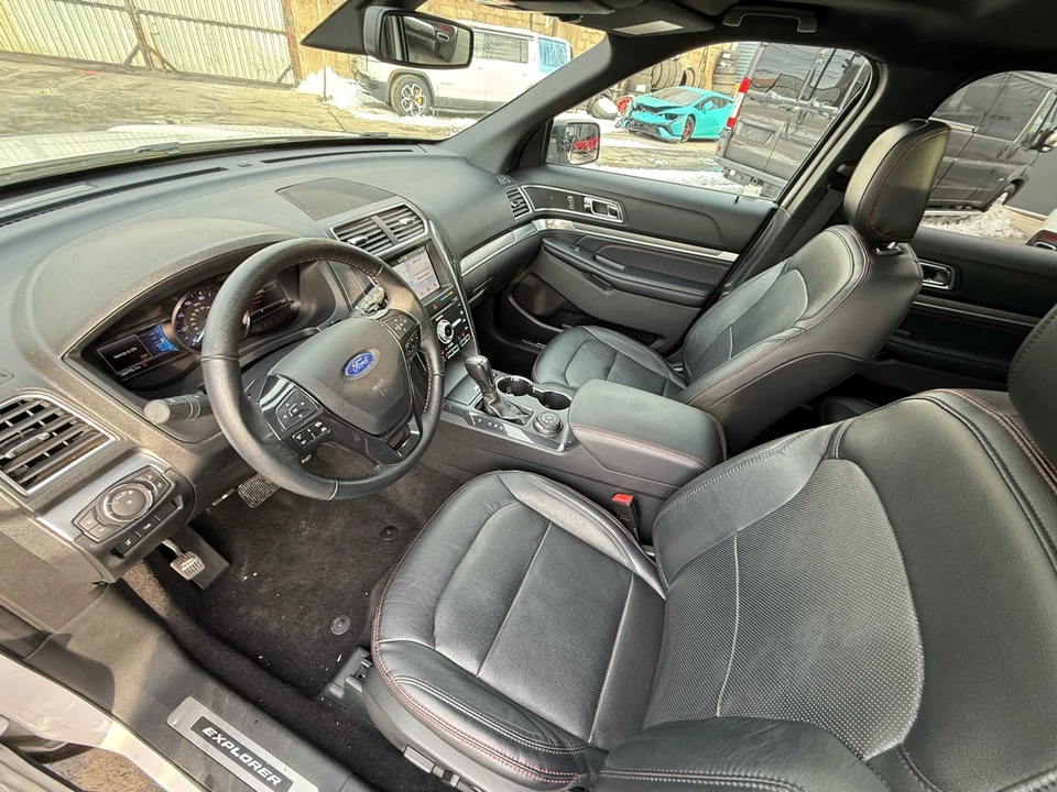 2019 Ford Explorer 5th Gen - Image 17 of 21