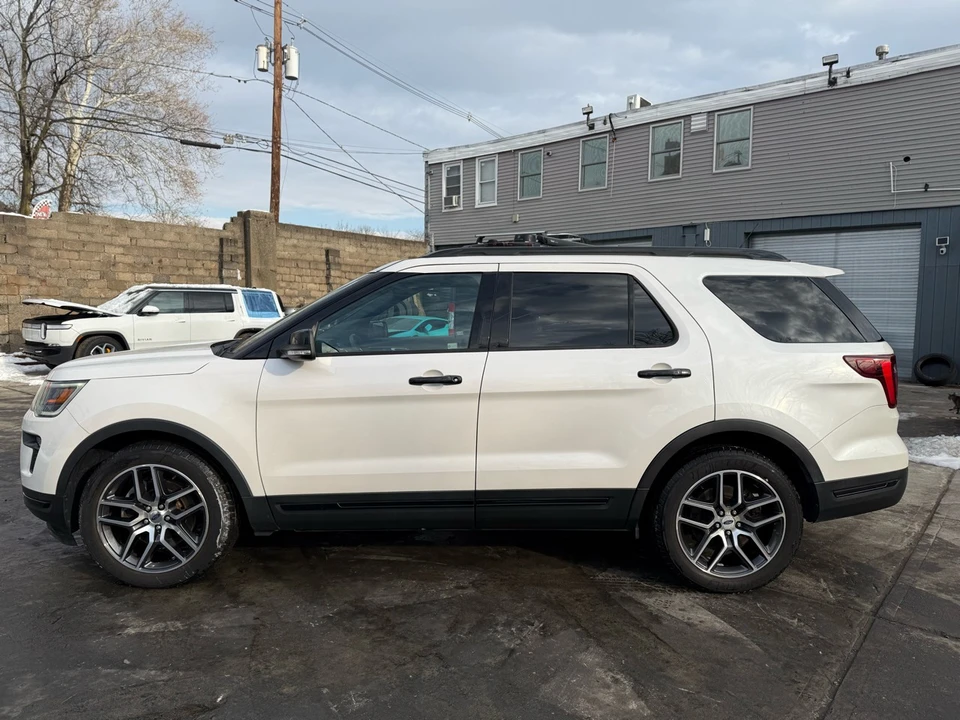 2019 Ford Explorer 5th Gen - Image 3 of 21