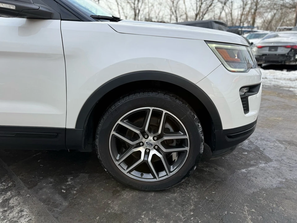 2019 Ford Explorer 5th Gen - Image 9 of 21