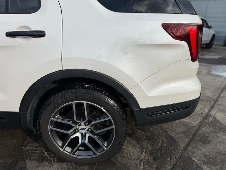 2019 Ford Explorer 5th Gen - Image 12 of 21