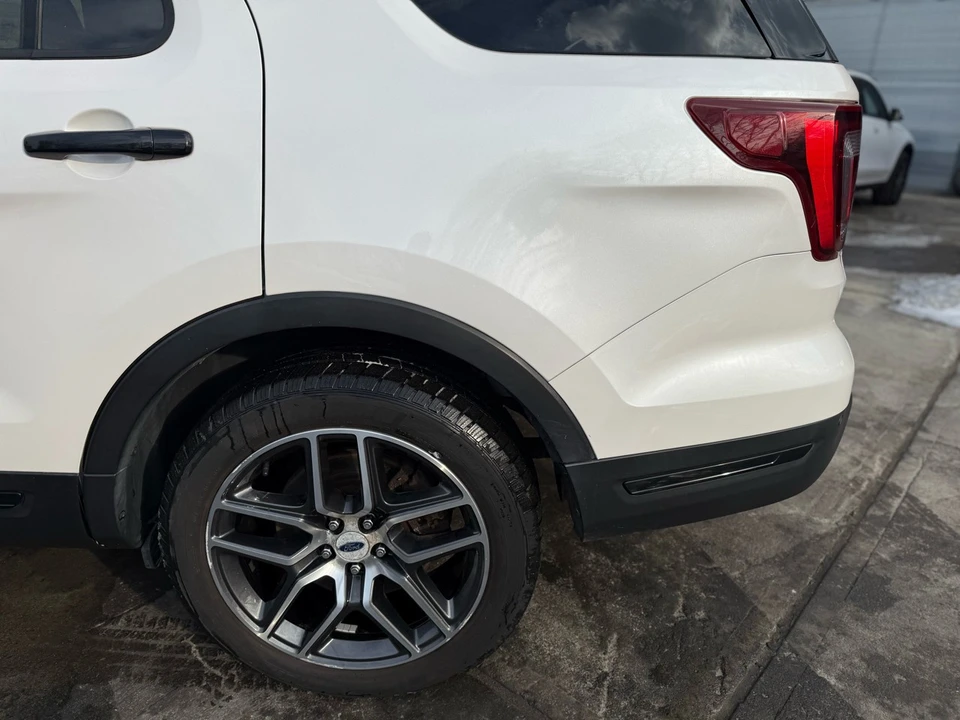 2019 Ford Explorer 5th Gen - Image 12 of 21