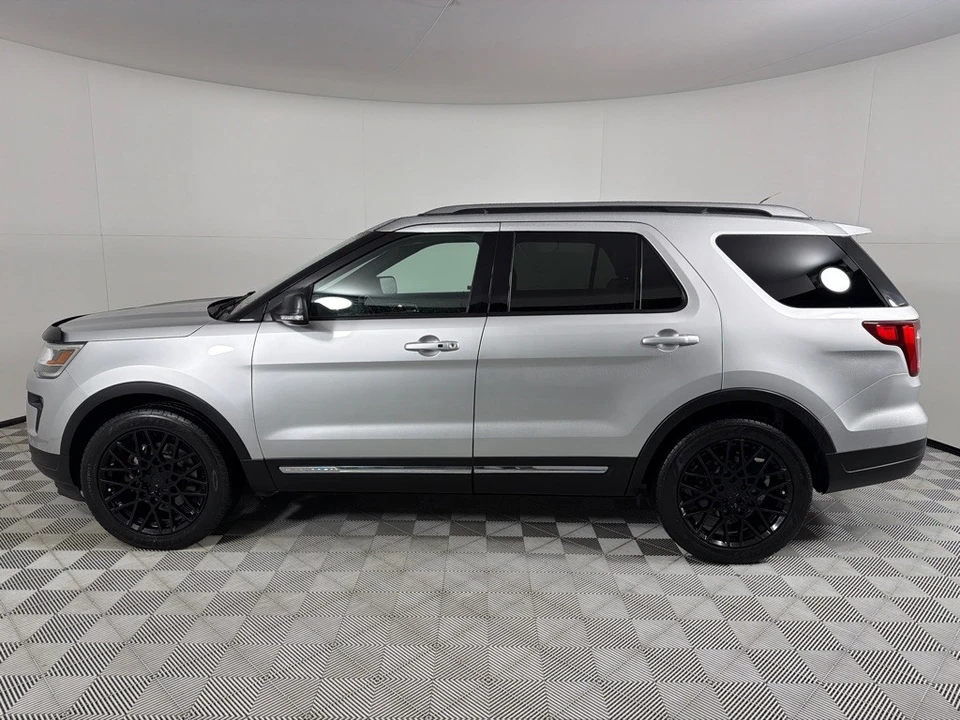 2019 Ford Explorer 5th Gen - Image 8 of 12