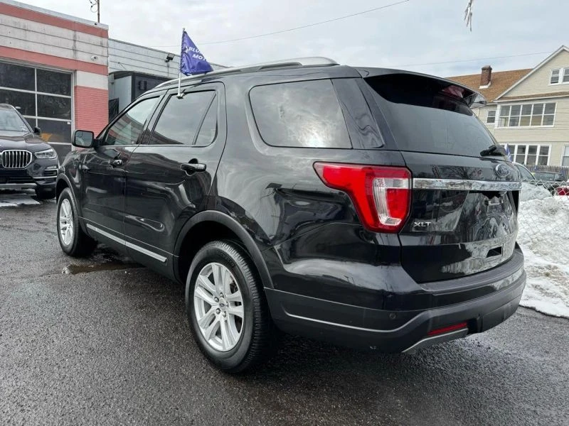 2019 Ford Explorer 5th Gen - Image 9 of 12