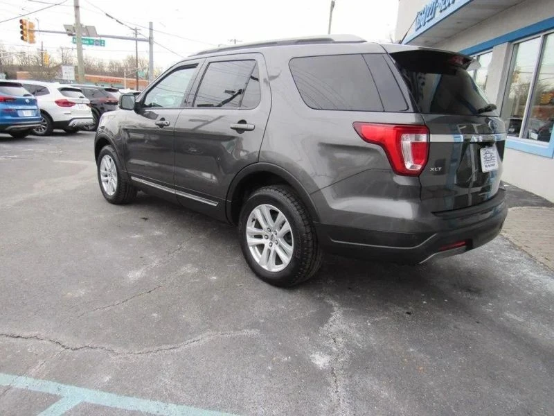 2019 Ford Explorer 5th Gen - Image 5 of 12