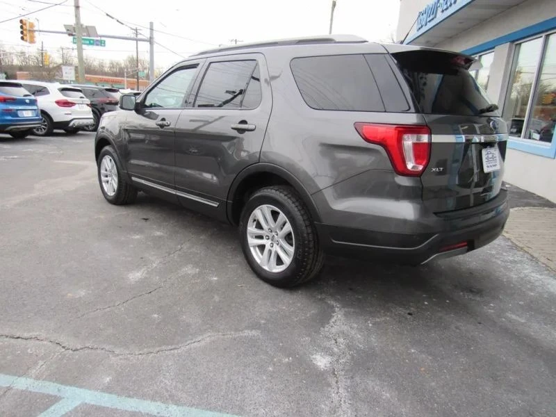 2019 Ford Explorer 5th Gen - Image 5 of 12